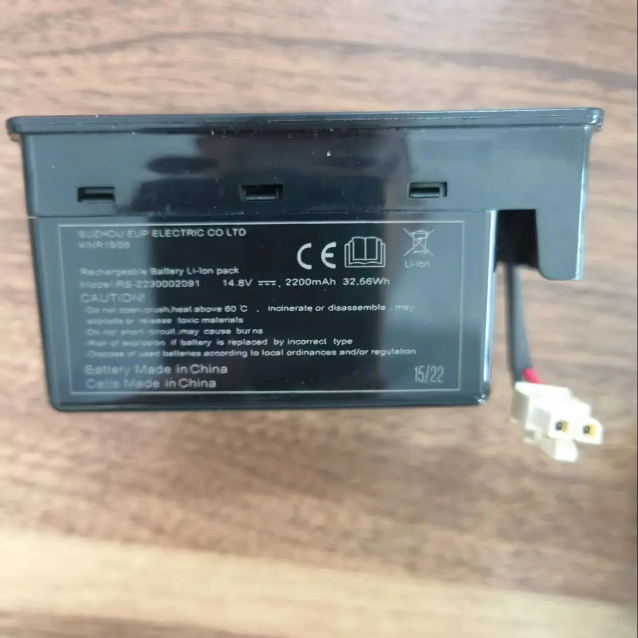 

Сменный аккумулятор для пылесоса Tefal RG68 RG72 RG73 RG74 Rowenta RR7765WH RR7747WH RR7755WH 14,8 В 2200 мАч RS-2230002091