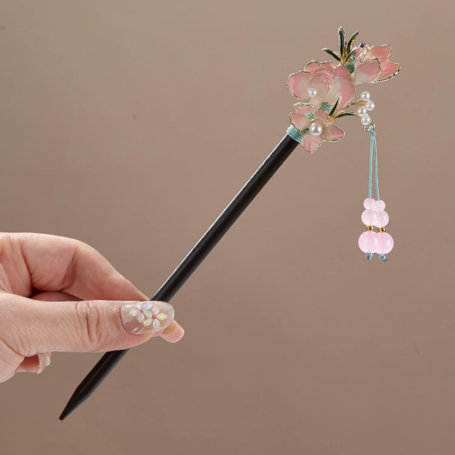 Vintage Flower Hairpin For Women Elegant Wooden Floral Hair Stick Light Luxury Hanfu Dress Headwear Jewelry Hair Accessories view 6