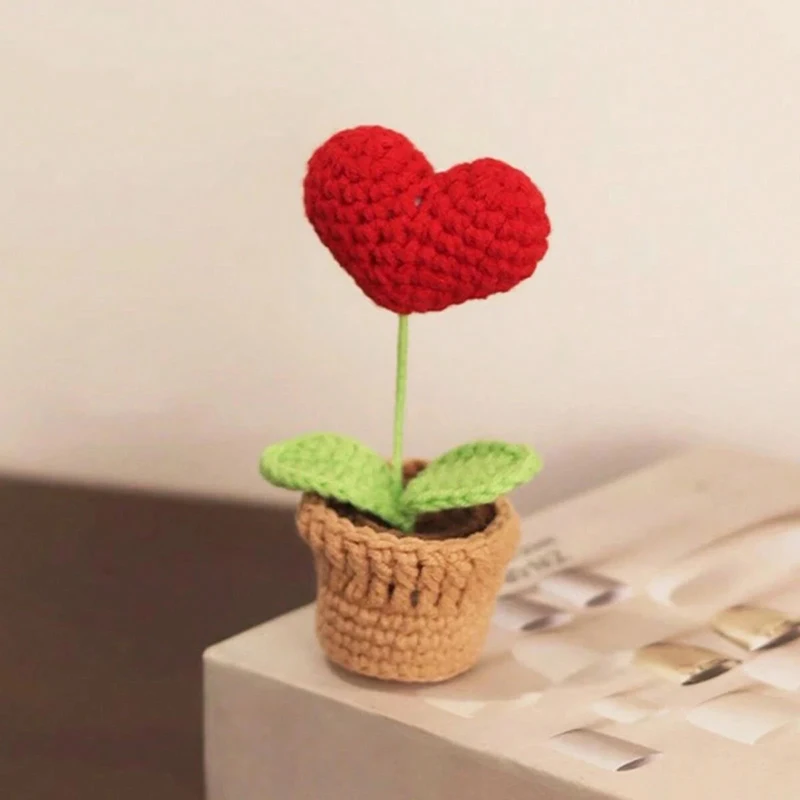 

1pc Love Hook Weaving Mini Woolen Pottery Creative Cute Desktop Ornament Birthday Valentine's Day Home Decoration Gift