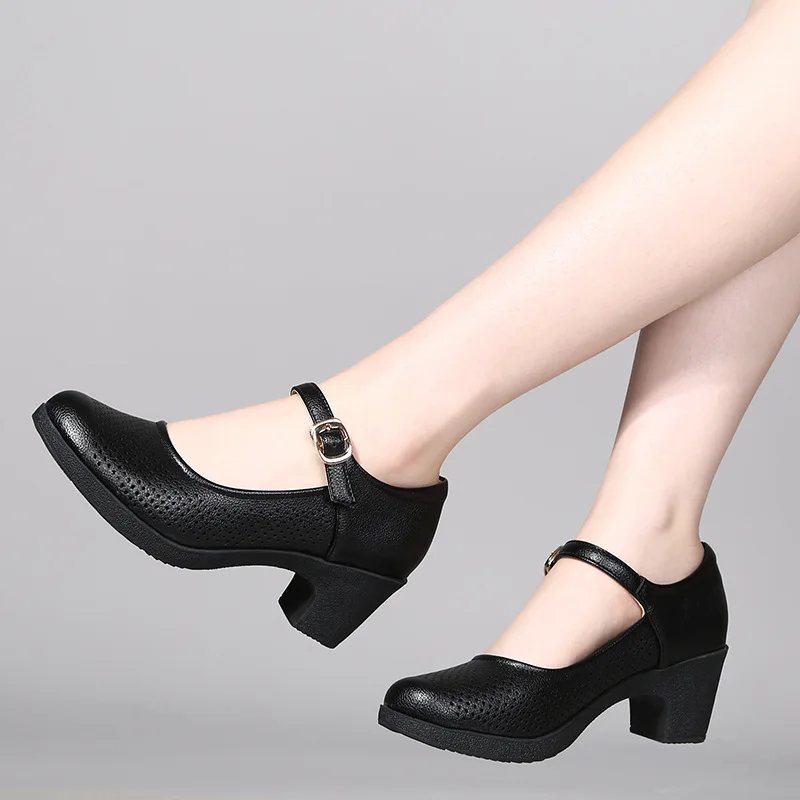 

2023 New Summer Ladies Cross-border Dance Shoes Sports Shoes Women's Soft-soled Mesh Marine Dance Shoes