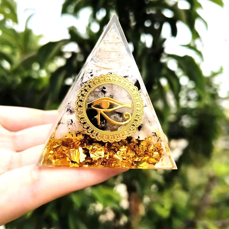 Crystal Ball Pyramid Epoxy Resin Home Decoration Auspicious Feng Shui
