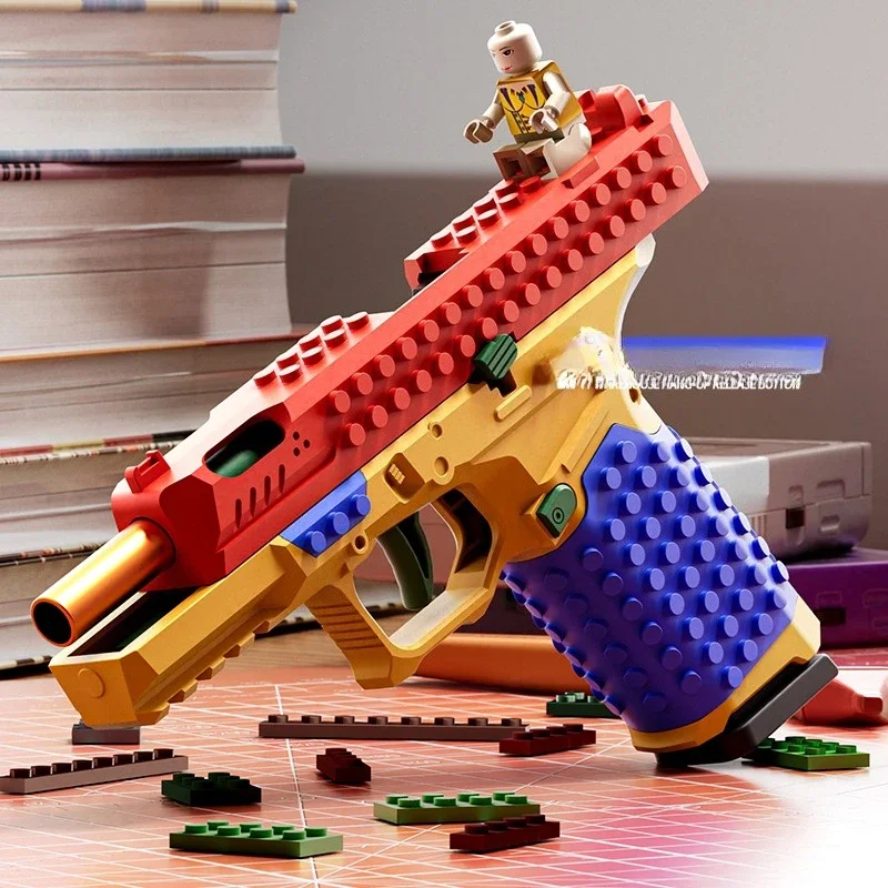 Continu afvuren Bouwsteen Pistool Shell Gooien Airsoft Blowback Lege hangende speelgoedpistool Outdoor CS-wapen voor jongens en volwassenen