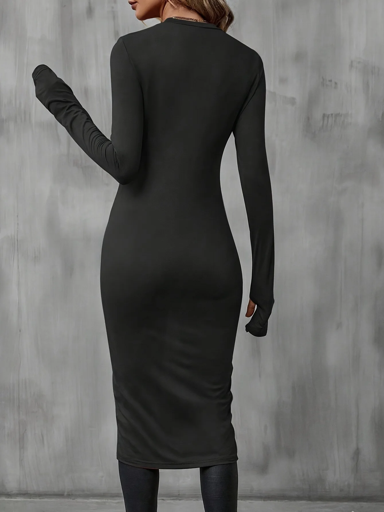 여성 플러스 사이즈 롱 티셔츠 2024 가을 슬림 캐주얼 고급스러운 분위기 패셔너블 플러스 사이즈 여성복