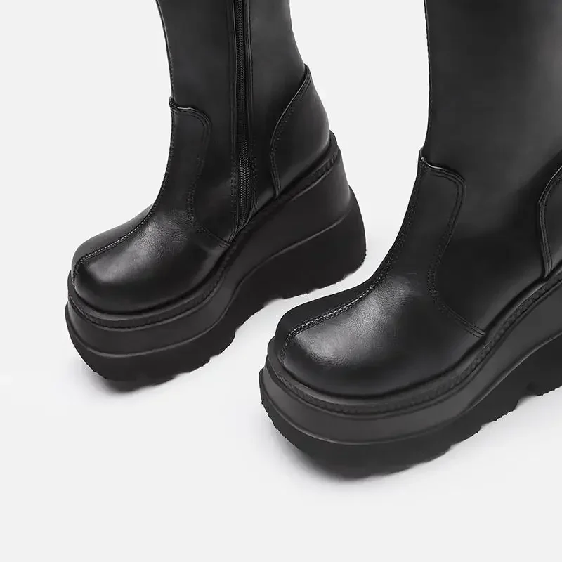 Botas de motociclista de plataforma longa para mulheres, calçado elegante e confortável para mulheres, calçado de trabalho feminino, novidade PU, inverno 2022