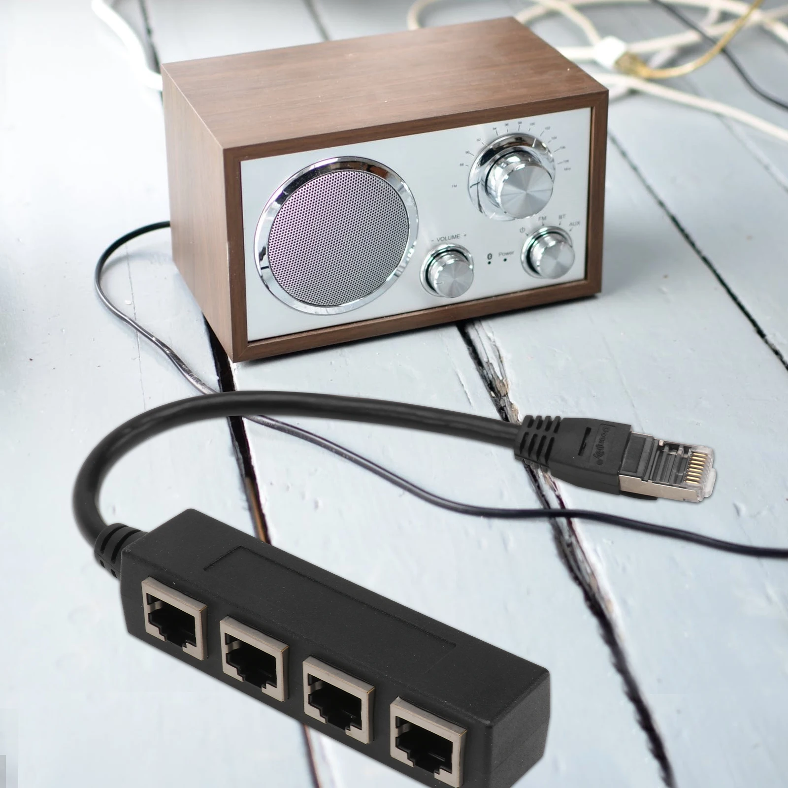 

4-Slot Network Splitter Distributor Accessory Home Office Compact Lightweight Electromagnetic Signal Protection 4 Slot Lan