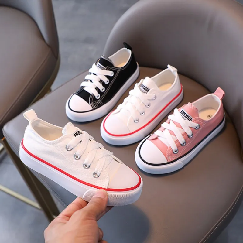 Children's Shoes Girls' Fashion Canvas Shoes 2025 Spring New Boys' Soft Sole Comfortable Casual Shoes Parent child board shoes S