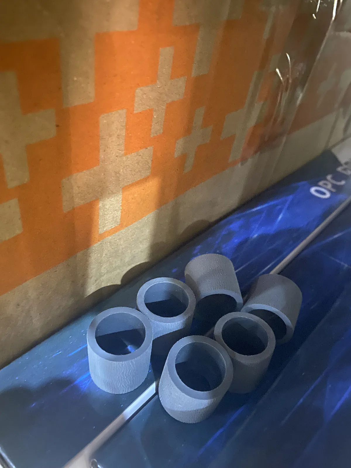 

20 шт. шина ролика захвата CZ172-65001 RL1-2593-000 RL1-1442-000 JC73-00321A RL1-1443-000 для HP P1005 P1006 P1007 P1102W M1213