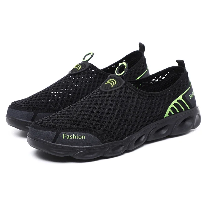 Men Sandals Quick-Drying Hiking Wading Shoes Outdoor Non-Slip Sneakers Breathable Men Aqua Shoes Summer Water Shoes Couple Flats