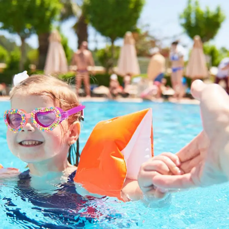 Lunettes de natation imperméables en forme de cœur de dessin animé pour enfants, lunettes d'entraînement de natation pour enfants, cadeaux pour enfants, nouveau