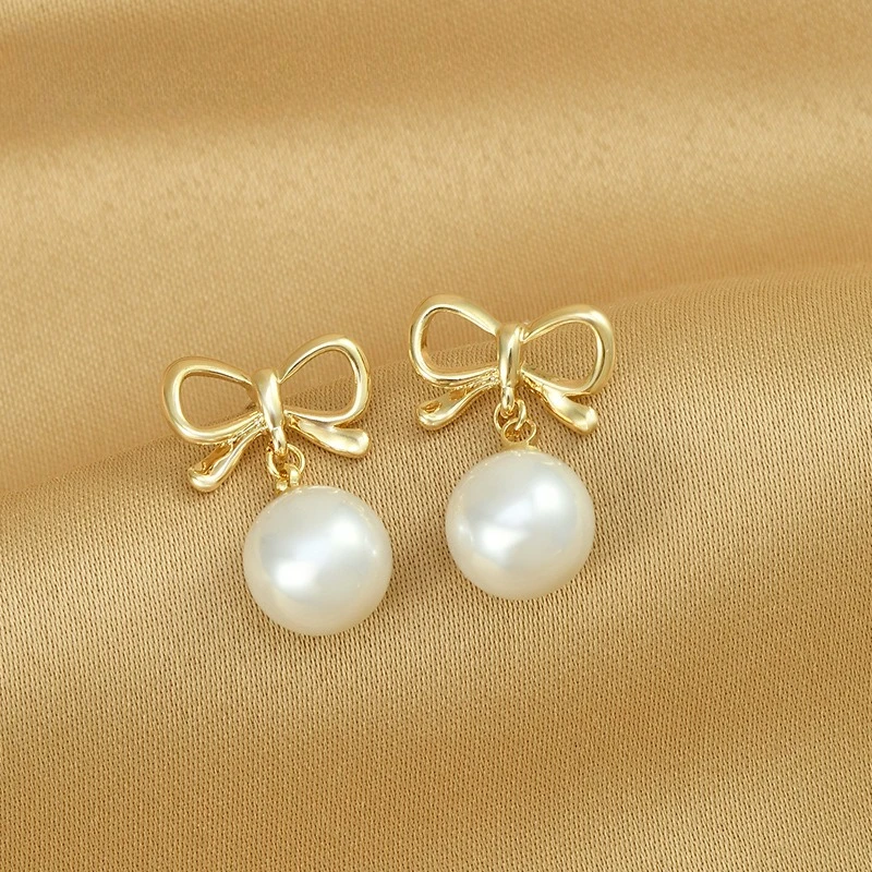 

French Retro-style Summer New Style Earrings, Women's High-end Earrings, Bow Tie Girl Earrings and Accessories