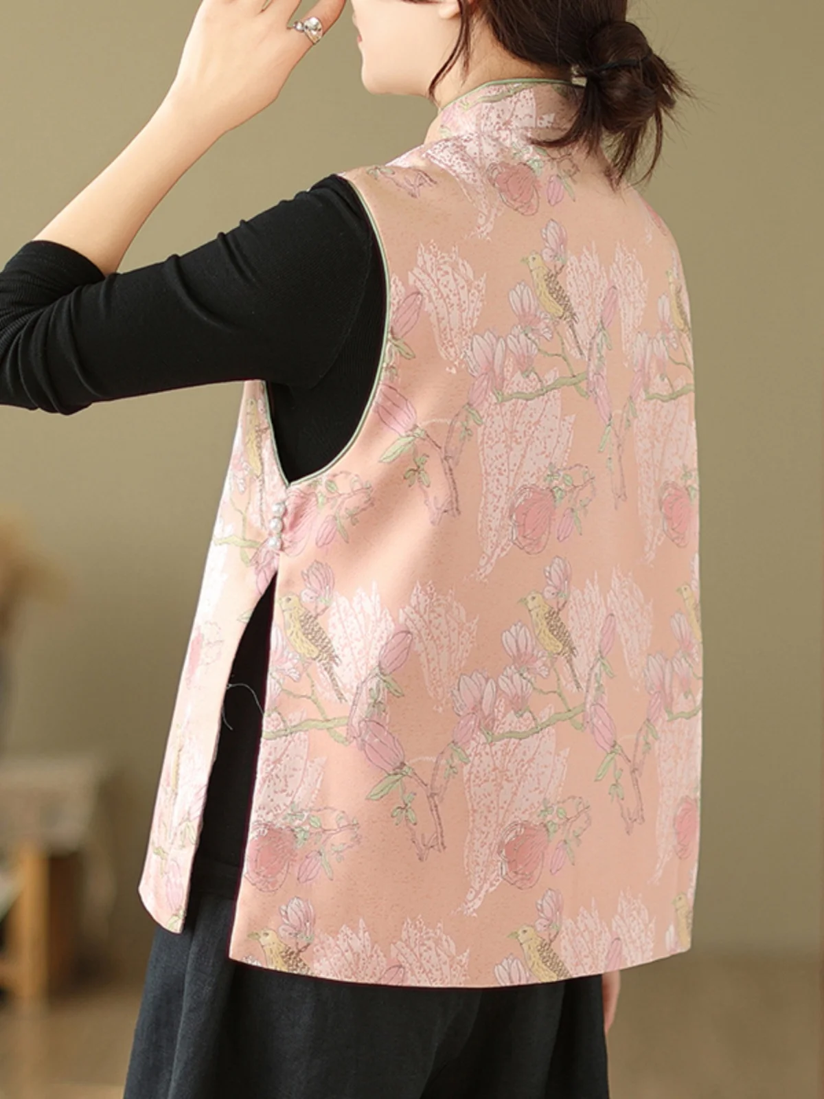 

New Chinese Sle Satin Embroidered Vest Women's Faionable Stand Collar Side Slit Outerwear Trendy Top Commute Polyester Fiber