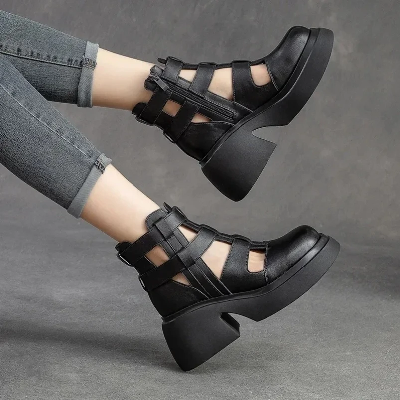 2025 النساء الصنادل أسافين الكعوب جلد طبيعي جولة تو الصيف موضة الإناث صنادل طراز جلاديتور أحذية منصة