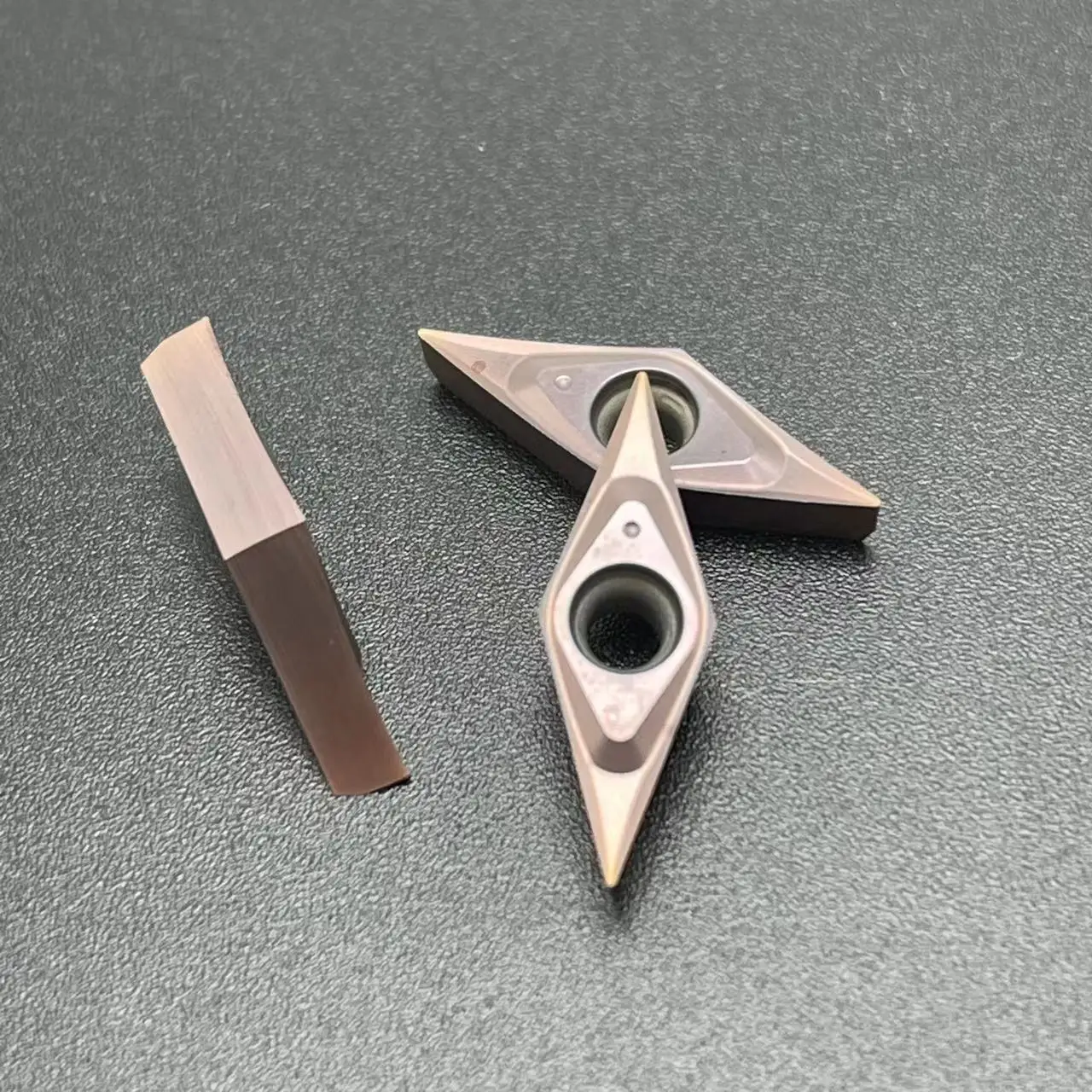 Utensile per tornitura VCMT110301 VCMT110202 VCMT110304-ML utensile per fresa diamantata in acciaio inossidabile con alesatura fine