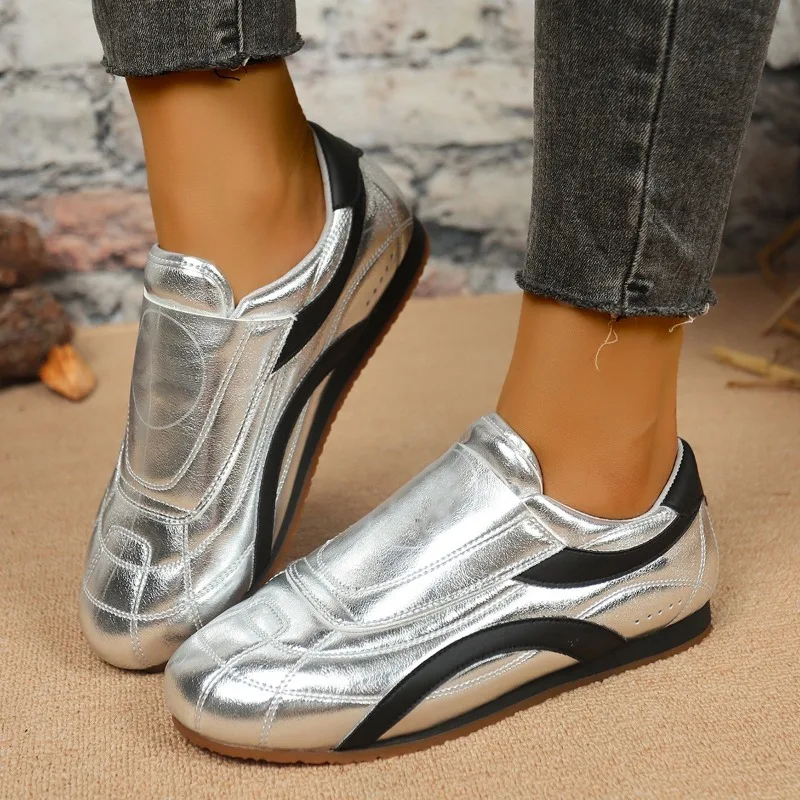 

Модные кроссовки на мягкой подошве, осенние новые кроссовки с круглым носком, глубоким вырезом, цветными блоками, нескользящие, износостойкие, на плоской подошве больших размеров