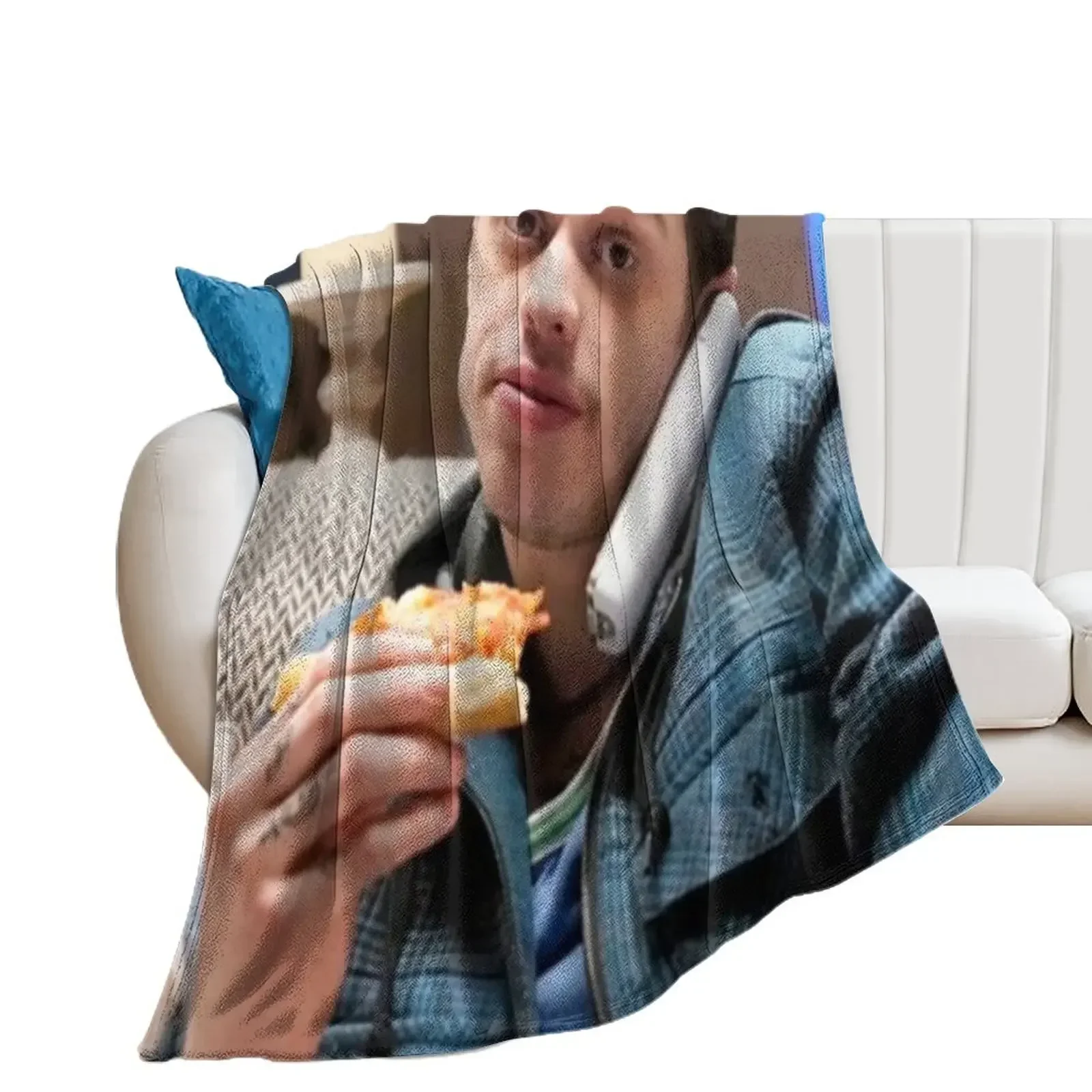 

pete davidson pizza Throw Blanket For Sofa Thin Extra Large Throw Bed covers Summer Beddings Blankets