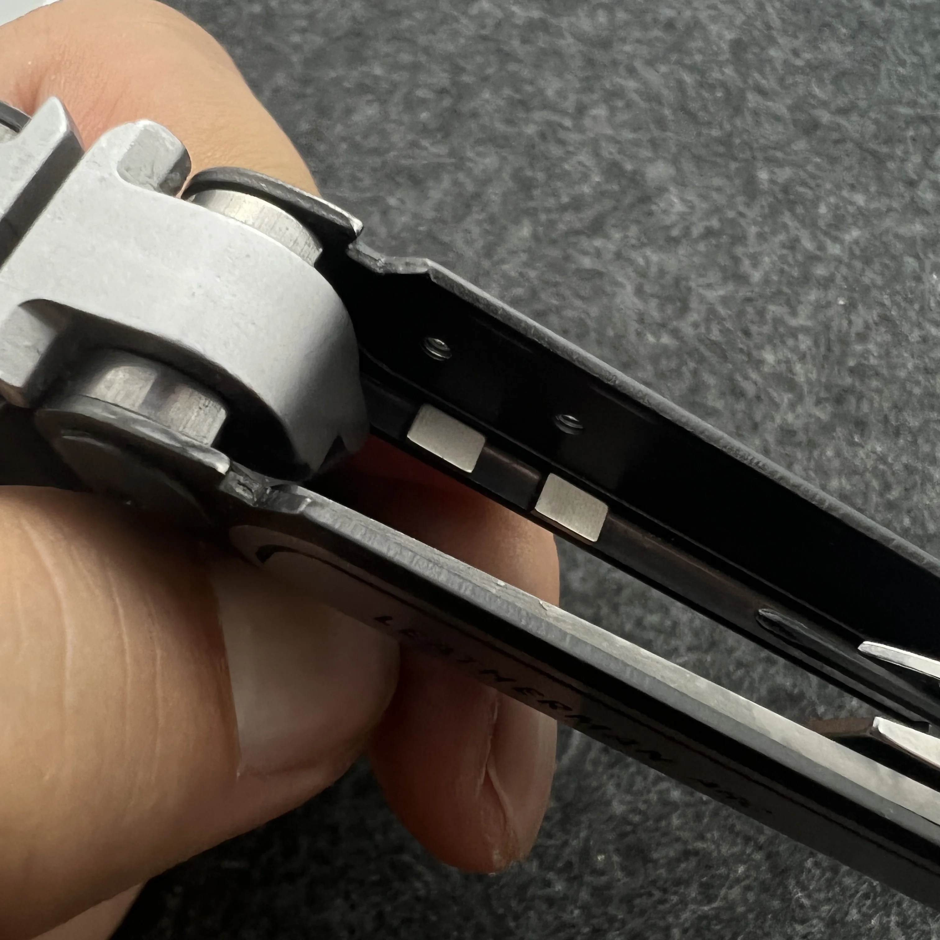 1 set Strong Magnetic And Tweezers For Leatherman P4 ARC DIY Accessories - view 2