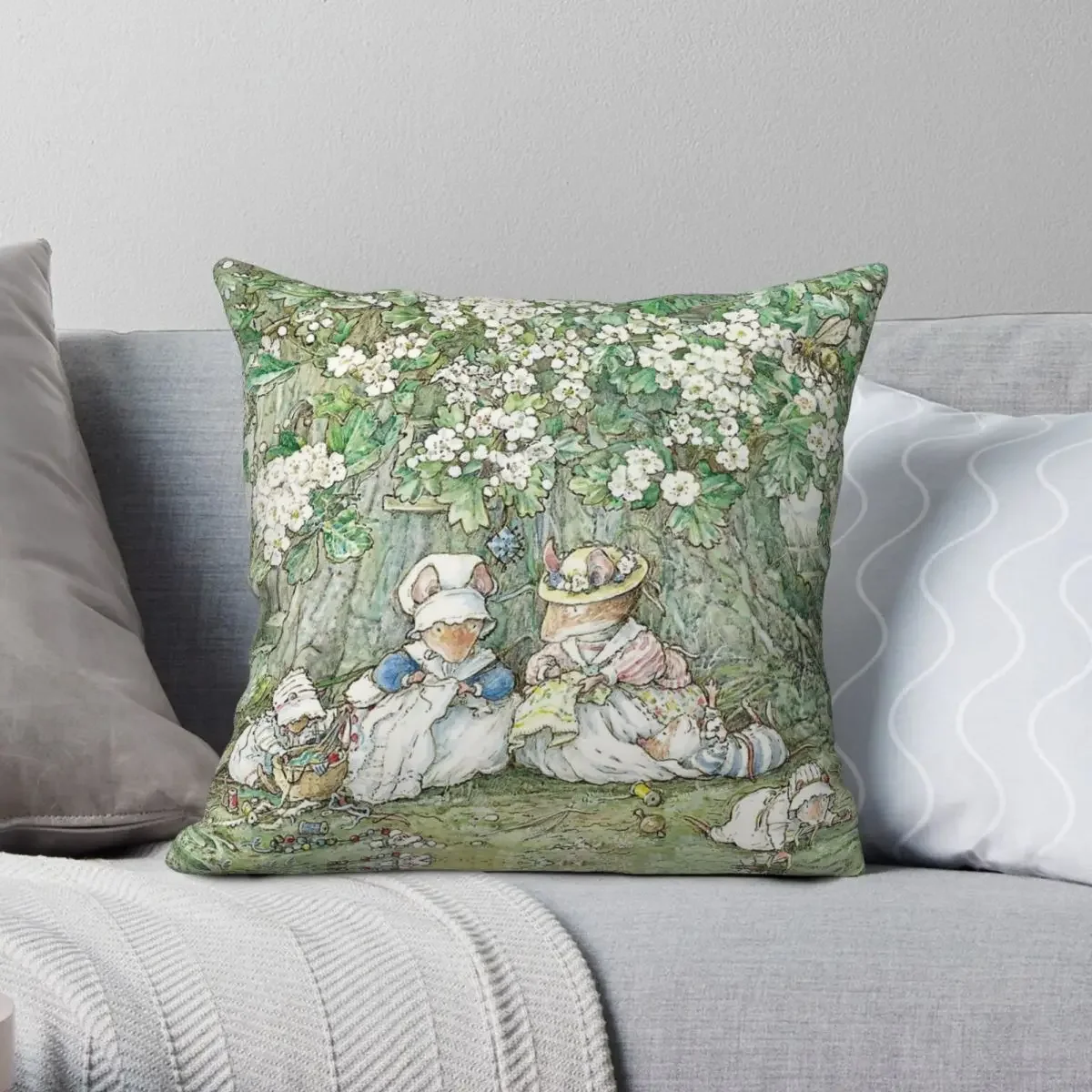 Brambly Hedge Hawthorn Blossom Babies Square Pillowcase Polyester Linen Velvet Pattern Decor Throw Pillow Case Room Cushion Case