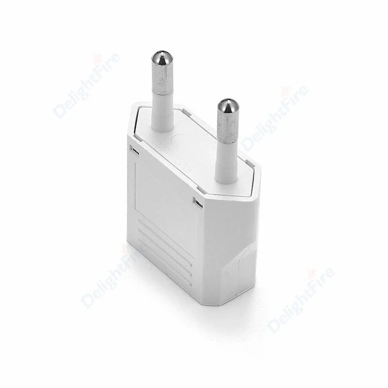 Adapter wtyczki KR 4,0 na 4,8 mm Adapter podróżny z USA na UE 250 V 6 A Gniazdo elektryczne Gniazda AC Gniazdo ścienne do ładowania