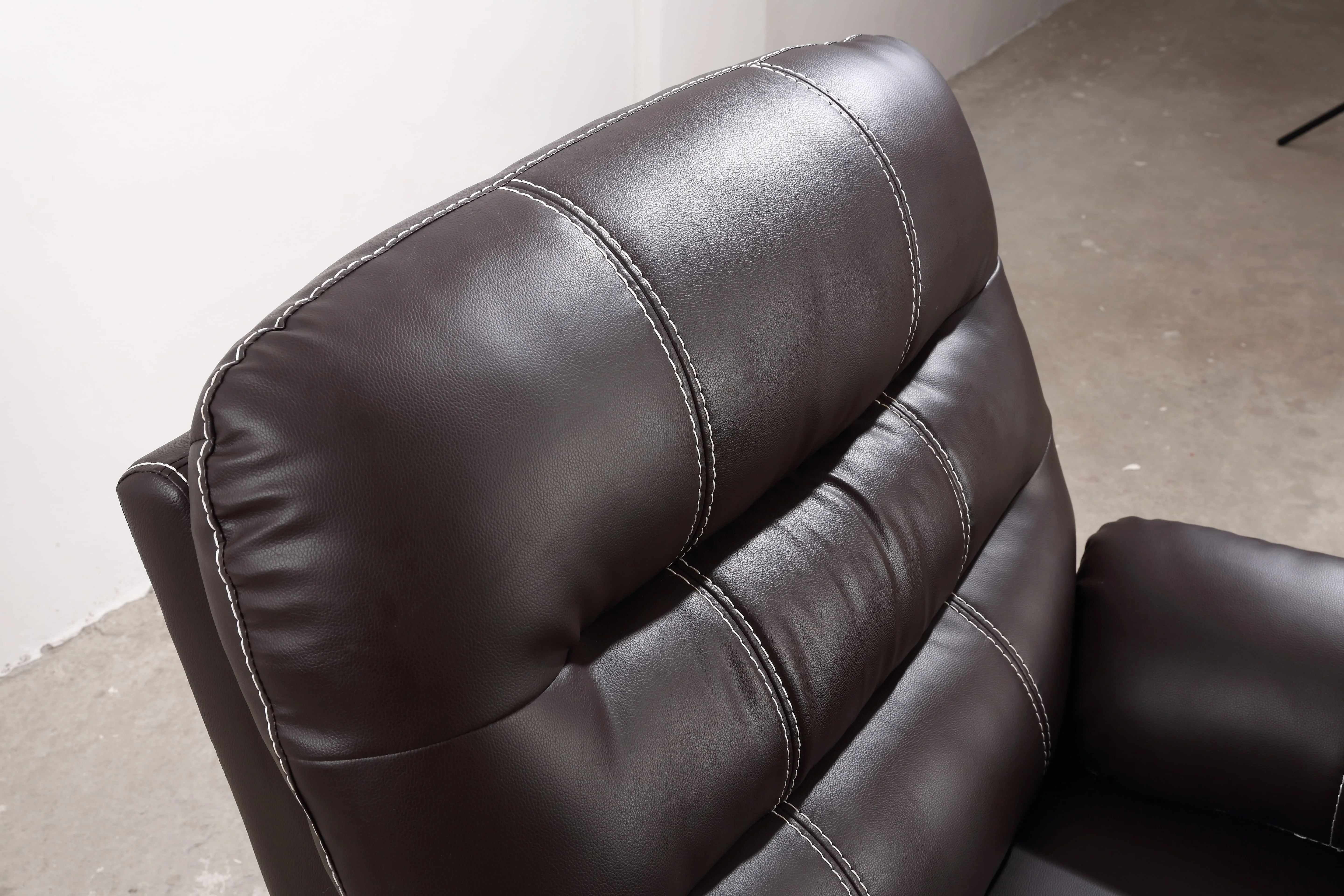 كرسي محطة مساعدة مريح لأريكة المقصورة من الدرجة الأولى لكبار السن #5