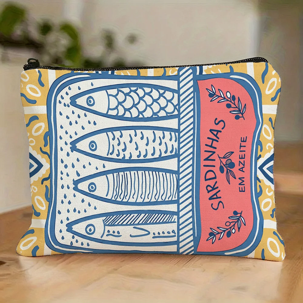 Vintage Sardine Can Clutch, Southern European Style Makeup Bag Blue and Pink Hand-Painted Fish Zipper Pouch Fresh Small Item Bag