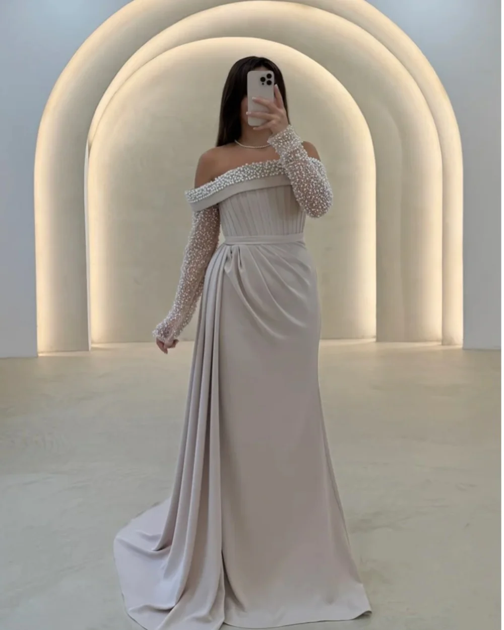 تخصيص معقدة البريق جيرسي اللؤلؤ حجر الراين وشاح ثنيات حورية البحر خارج على الكتف فساتين طويلة فساتين السهرة رائعة #1