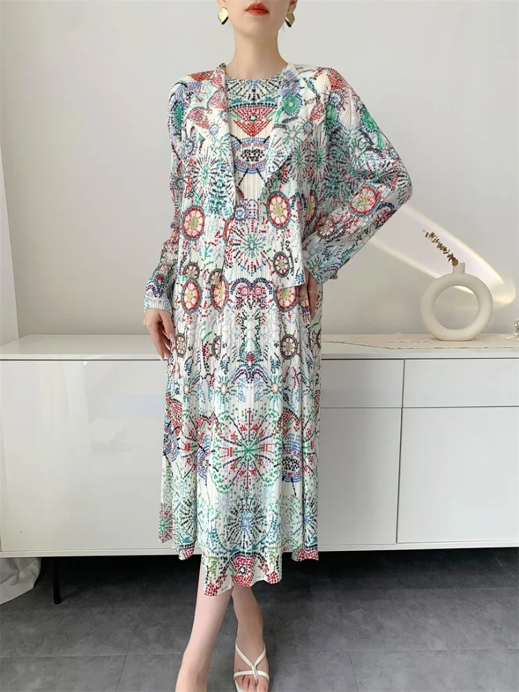 

2025 New Miyake Folded Fireworks Series Printed Dress Pants Set Vest Top Cardigan Coat Skirt Set Multiple Pieces