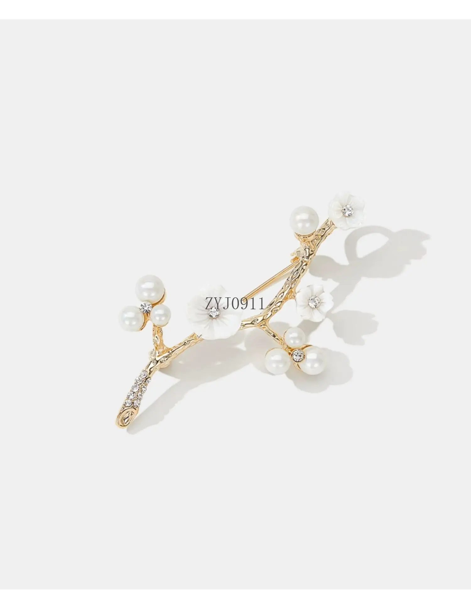 Pflaumenblüten-Brosche, hochwertige neue chinesische Brosche für Damen, exquisite Nischen-Pin-Pin-Zubehör