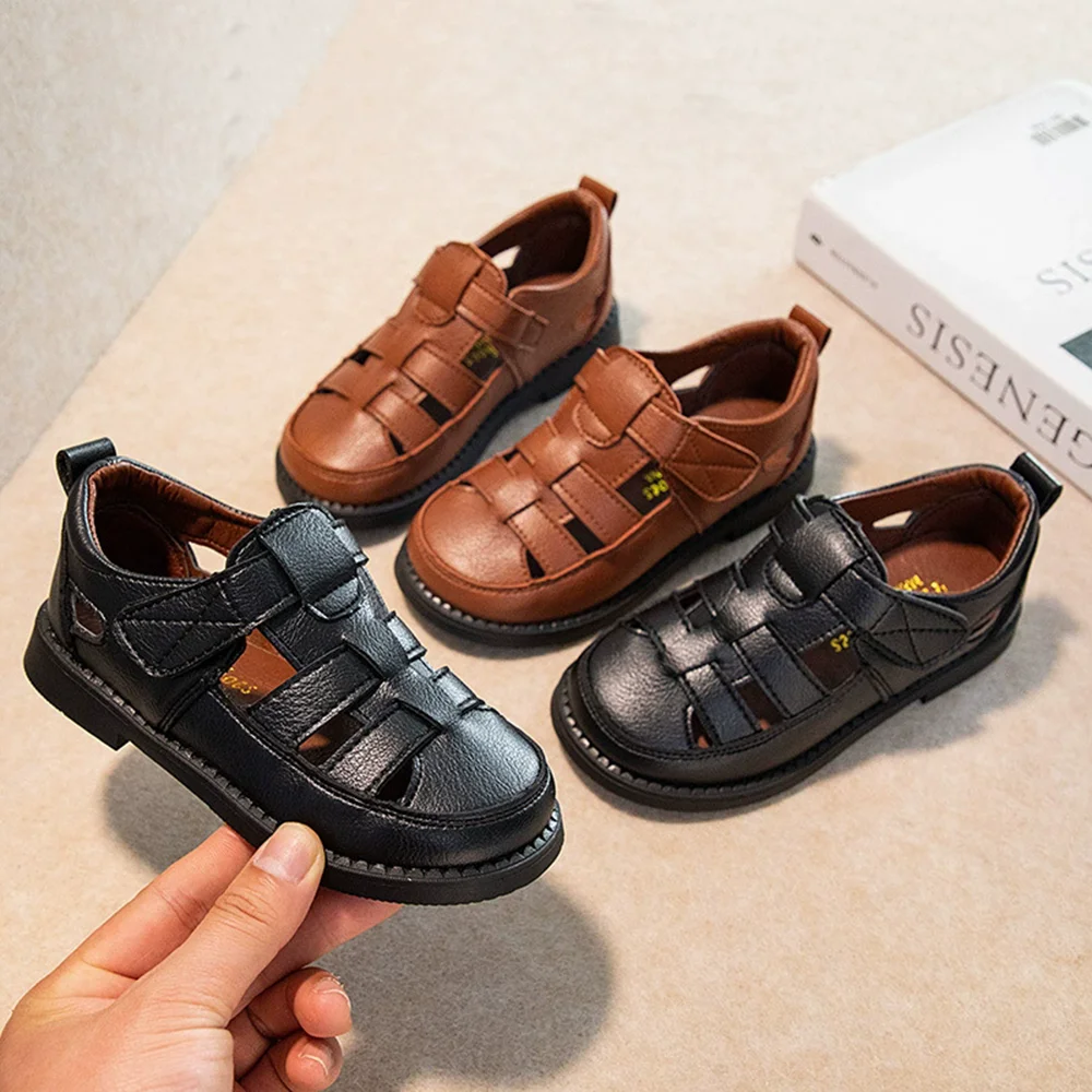 

2026 Summer new anti-slip black small medium-sized children shoes boys casual breathable Velcro soft-soled cold leather shoes
