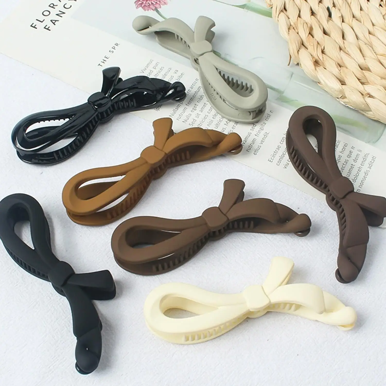 

Корейские бантики, заколки для волос для женщин, матовые заколки-бананы, головные уборы, когти для волос, темпераментные простые заколки для девочек, аксессуары для волос