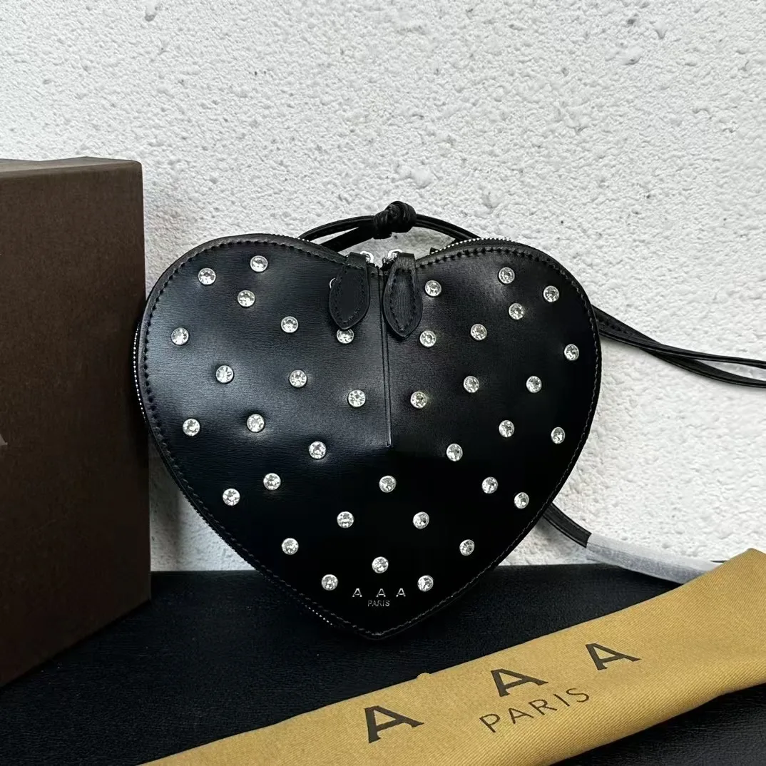 

ALAI 2025 Fashion New High-quality Three-dimensional Love Simple Niche Versatile Crossbody Women's Top-handle Bags Day Clutch