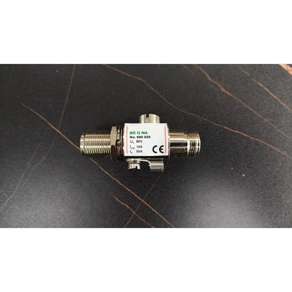 

Защита от перенапряжений 50 Ом 0-6 ГГц 90 В для коаксиального кабеля с разъемом N