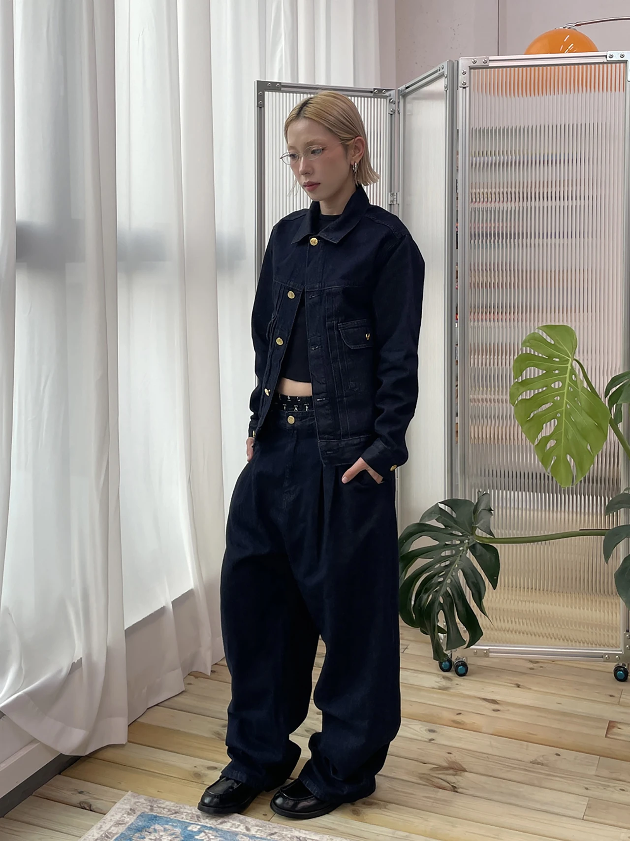 

MMBBT Темно-синий джинсовый джинсовый джинс с прямыми штанинами, женский модный комплект, осенне-зимний новый комплект на пуговицах