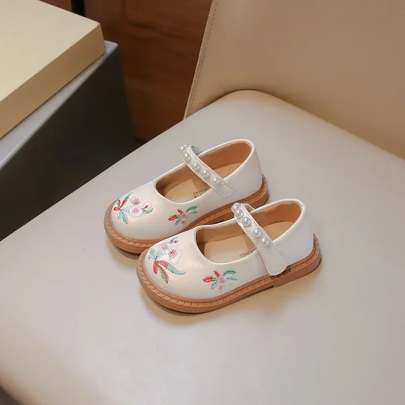 

Spring Autumn New Girls' PU Leather Shoes Embroidery Girl Baby Princess Children's Pearl Soft Sole Loafer Size 21-30