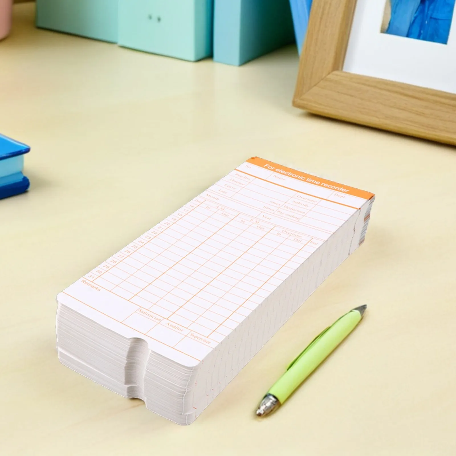 

200 Sheets Long-Lasting Exquisite Workmanship Attendance Cards Time Recorder Cards for Office Time Record Commute Staff