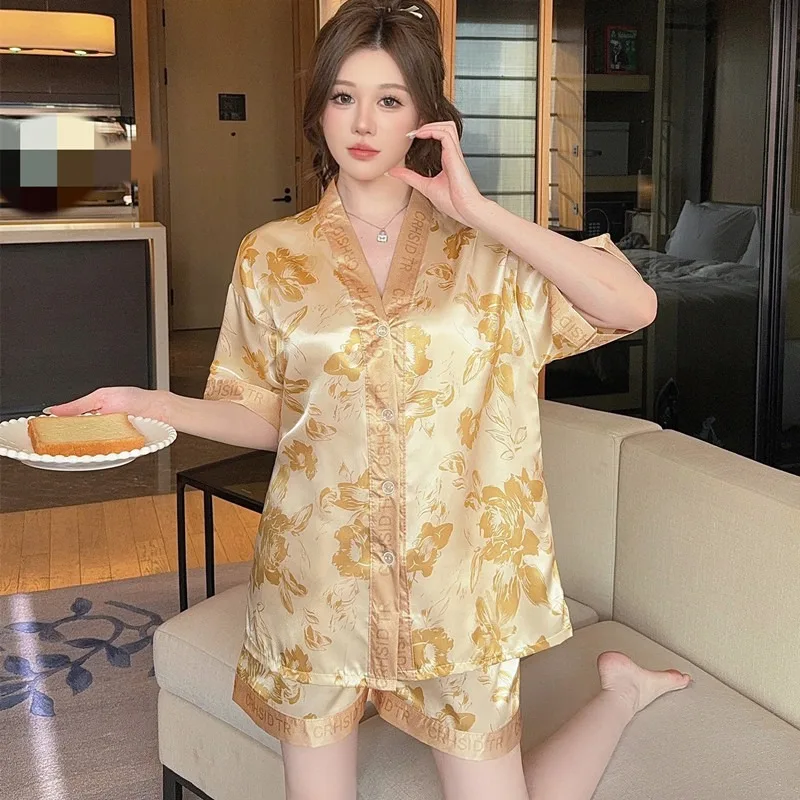 أنيقة الساتان فراشة طباعة الجليد لباس نوم من الحرير قصيرة الأكمام ملابس المنزل مجموعة للنساء الصيف نمط جديد رقيقة قطعتين دعوى