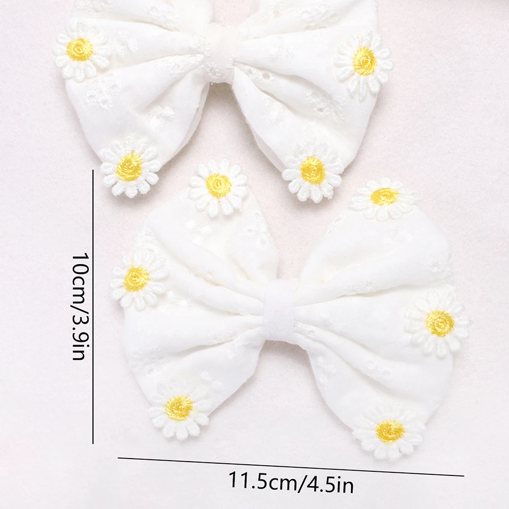 2 PC Daisy Hair Clips Girls White Bow Hair Clips Simple Flower Hair Accessories Hair Clips for Women and Girls Headwear
