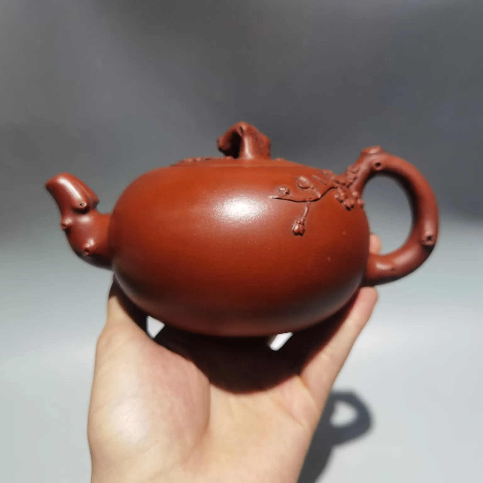 Yixing Purple Clay Teapot Red clay Plum Blossom Pot Plum blossom stump pot Kettle Teapot Flagon Tea Maker Office Ornaments