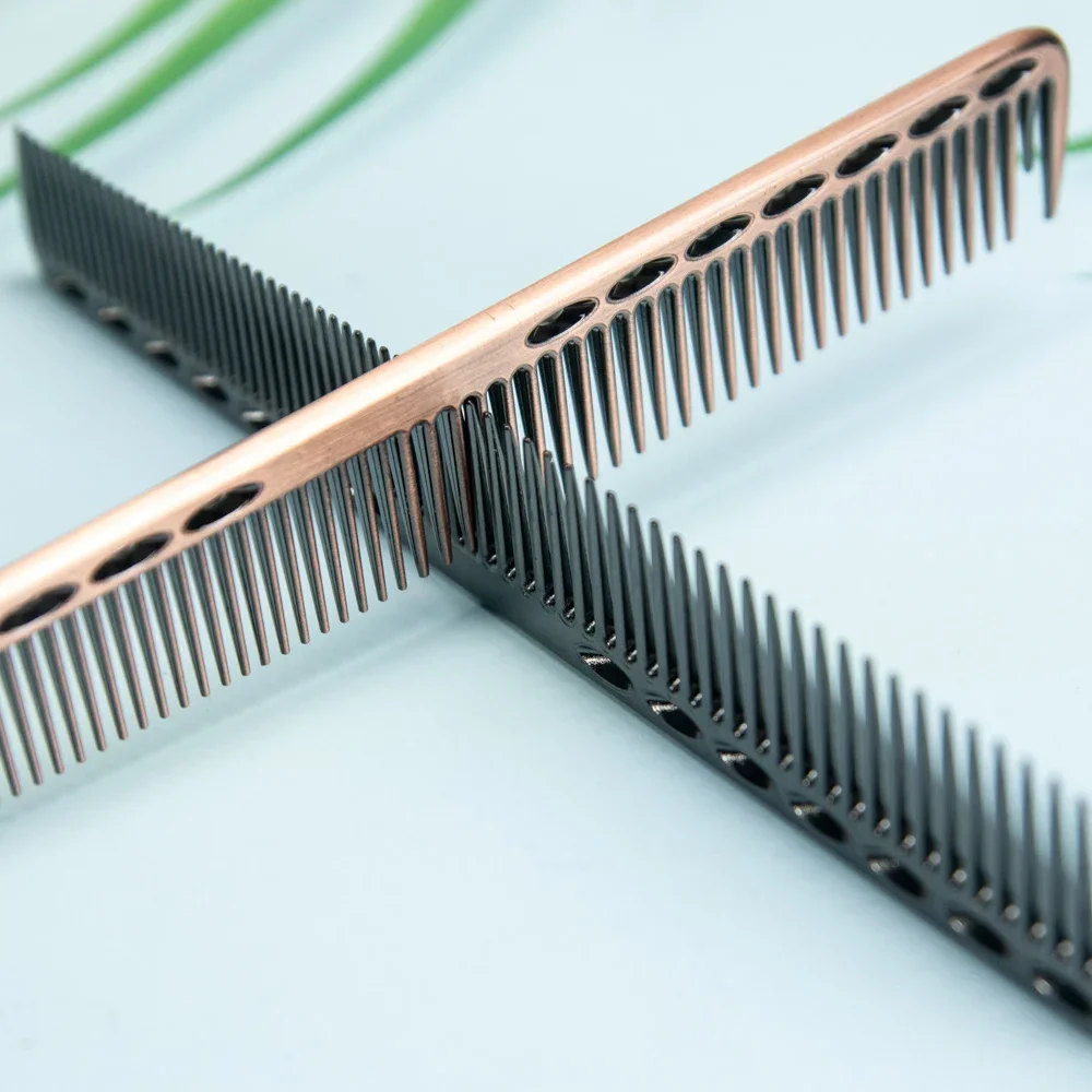 Space Aluminium Haarkamm Pro Friseurkämme Mellado Petit Hansen Волос Haarschneiden Sterbende Haarbürste Friseurwerkzeuge Salon Mithelfer – Detail 7