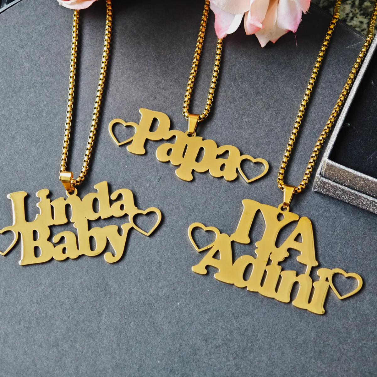 

Custom Two Heart-Shaped Pendant Necklaces With Personalized Corn Chains Jewelry Families Couples Birthdays Father's Day Gifts