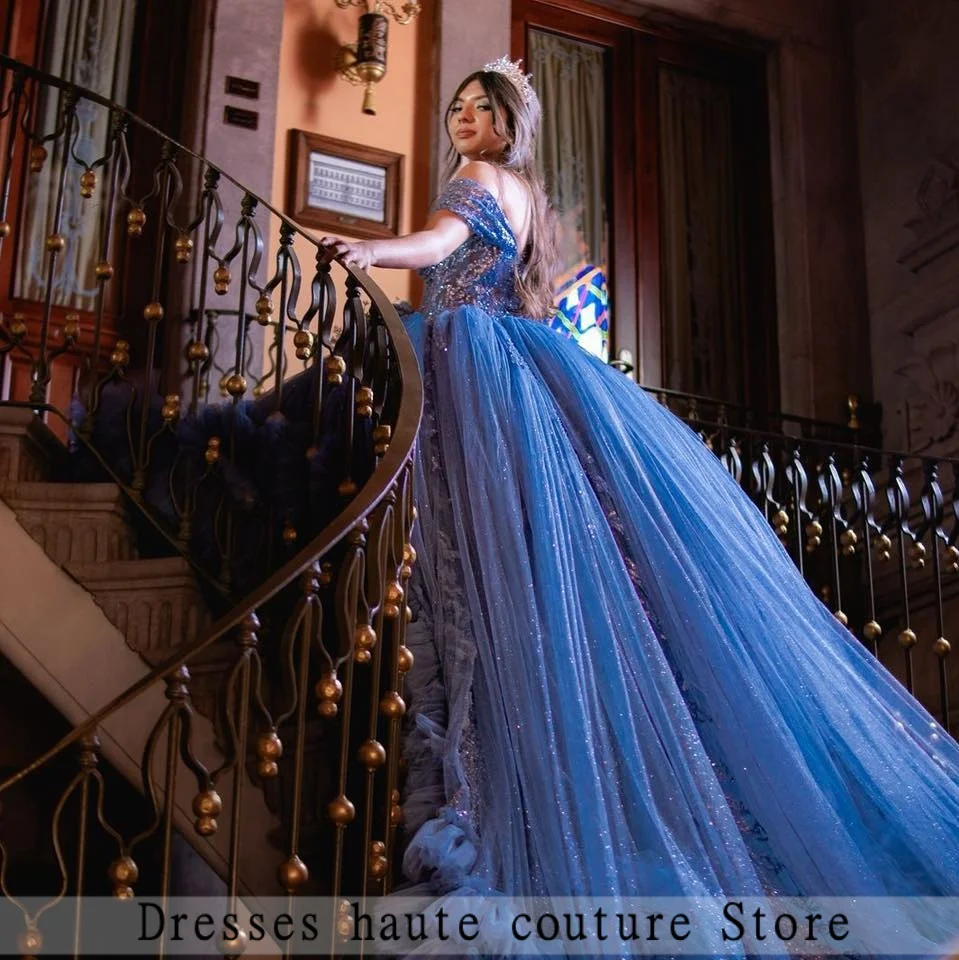 Azul brilhante tule quinceanera vestidos de baile 2025 babados lantejoulas apliques doce 16 vestido personalizado vestidos de 15 anos