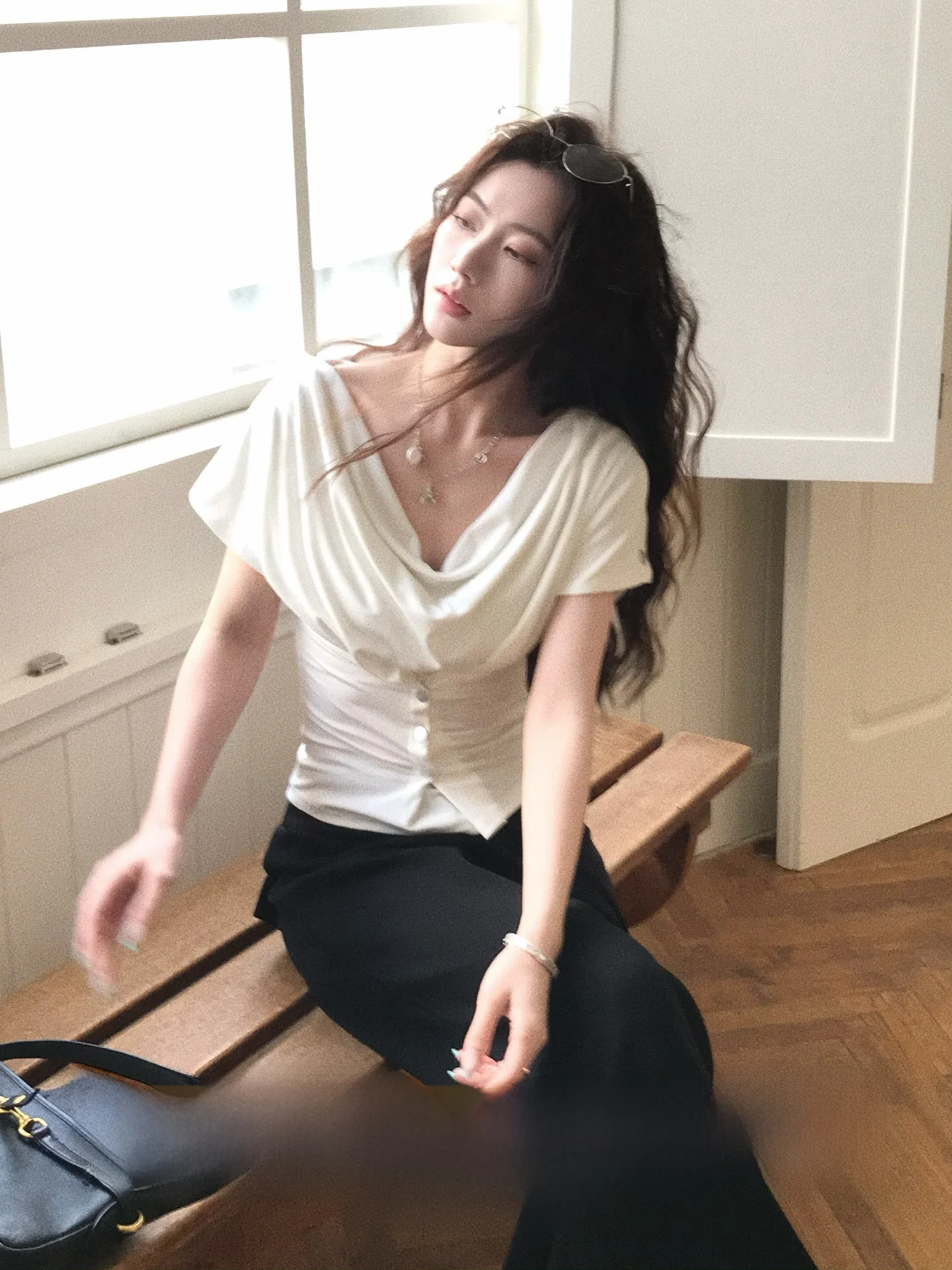 

Button Detail Casual Style Women's Short Sleeve T-Shirt High Waist Drop Shoulder Loose Fit Summer Top for Holiday