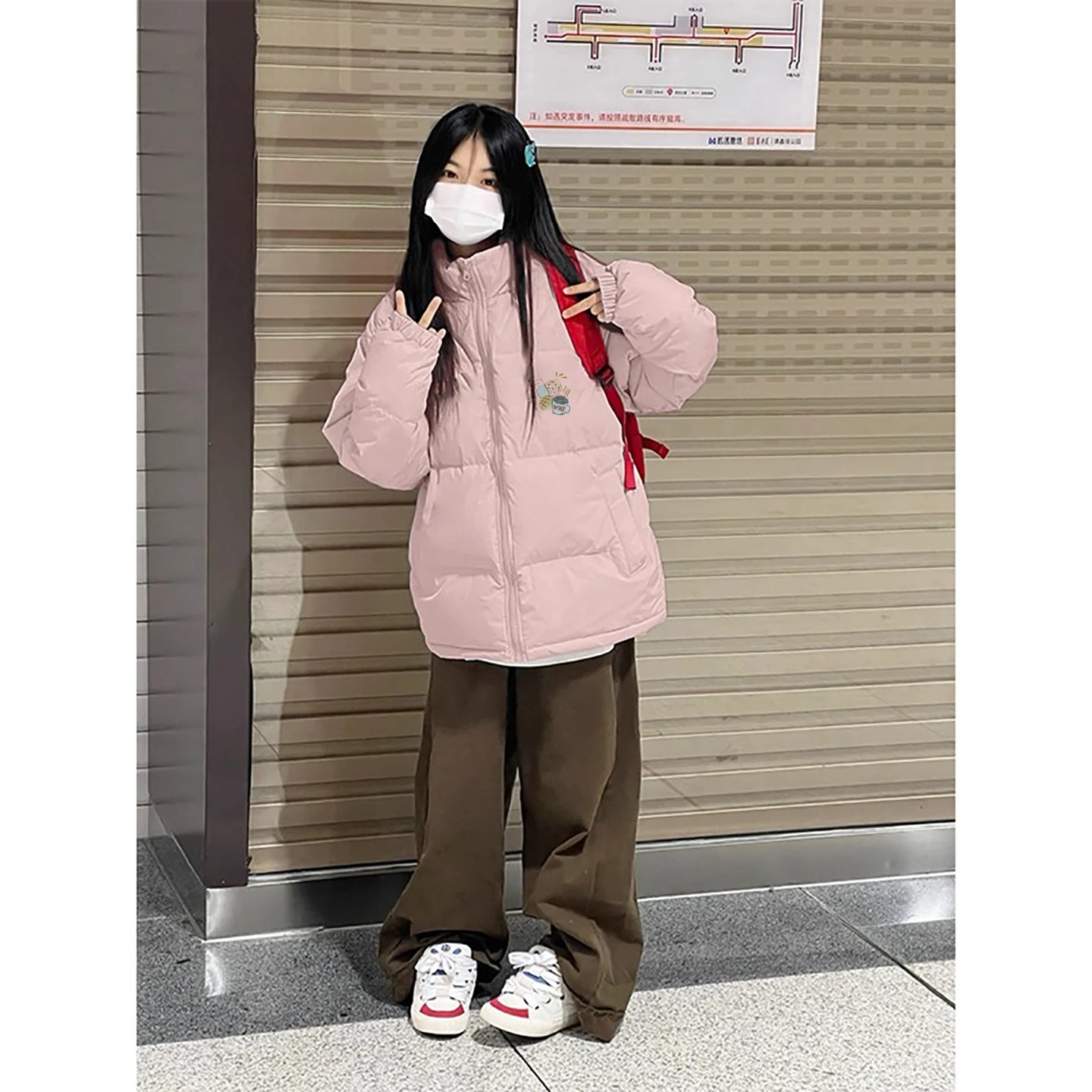 

Парка унисекс женская для сафари и приключений на природе с множеством карманов и отсеков для хранения, функциональный и практичный дизайн, стильный образ