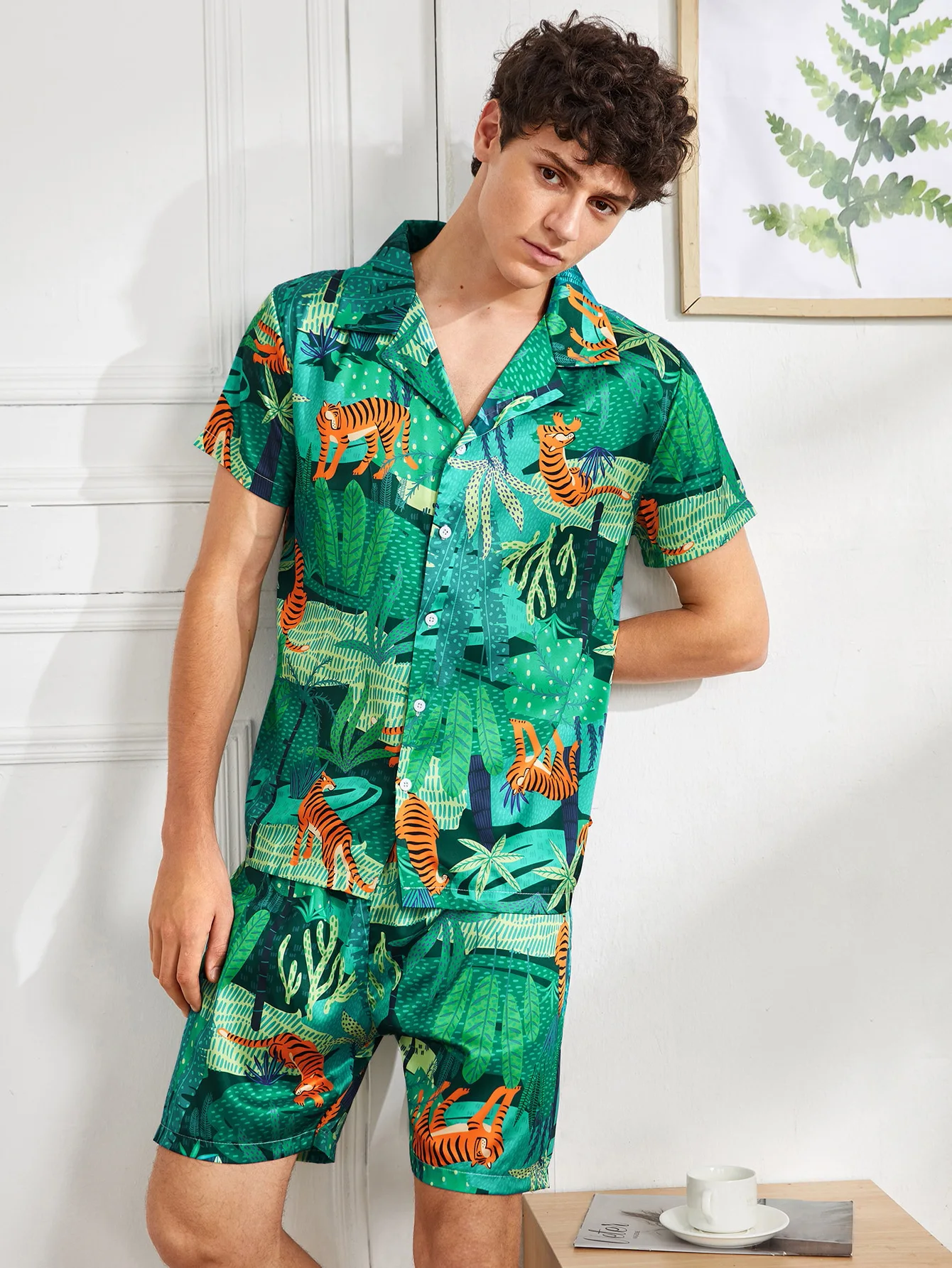 

Autumn Silk Satin Striped Sleepwear Men's Pyjamas Short-sleeved Shorts Print Color Home Wears 2Pcs Nightwear Loose Comfortable