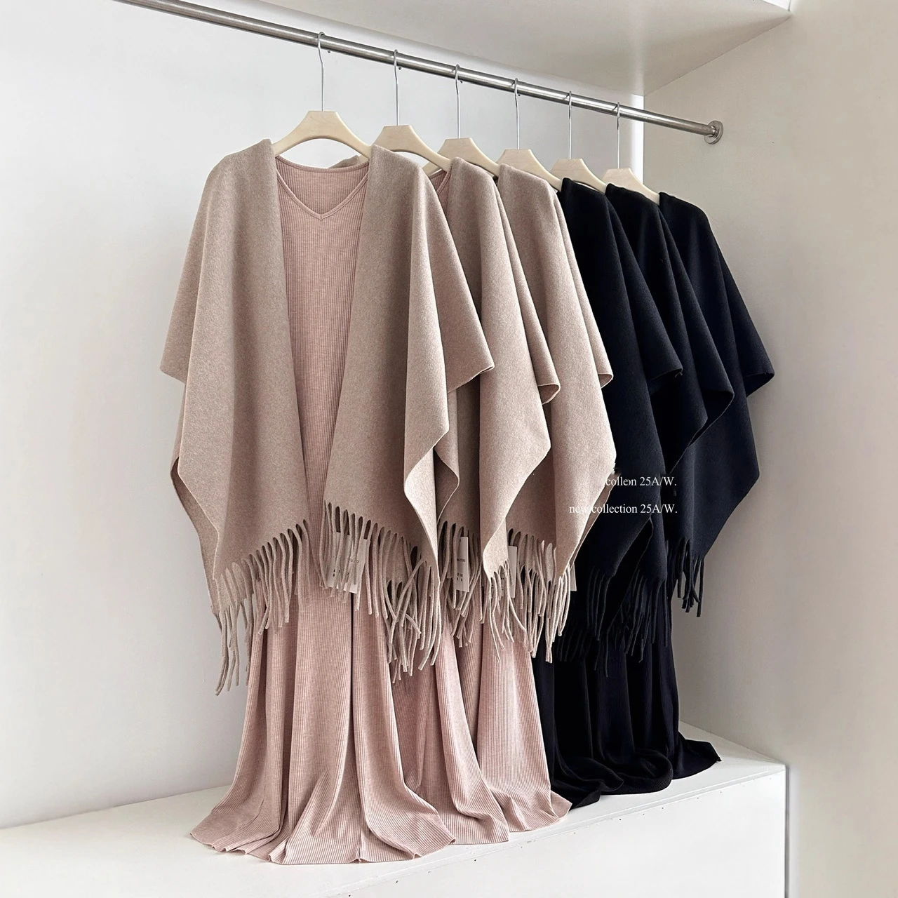 Women‘S Knitting Dr… - image