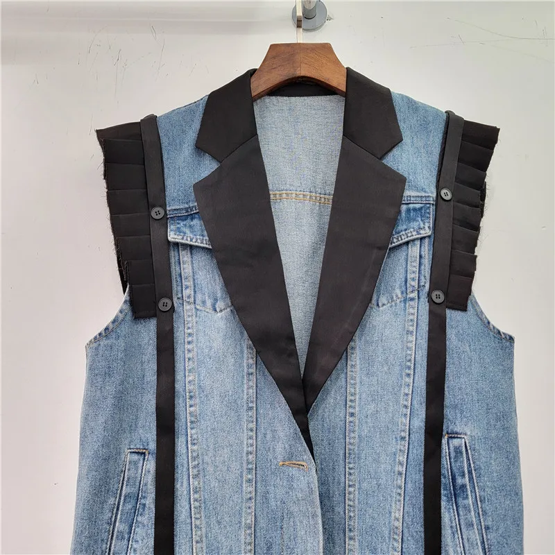 SuperAen European Style Suit Collar Patchwork Denim Jacket for Women Spring 2024 New Pleated Ruffled Loose Vest