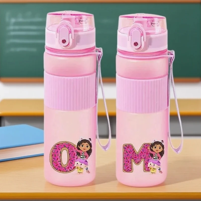 

Gabby Dollhouse Water Cup Girl 550ml Cartoon Anime Water Bottle Kid School Outdoor Sport Flask Office Household Plastic Cup Gift