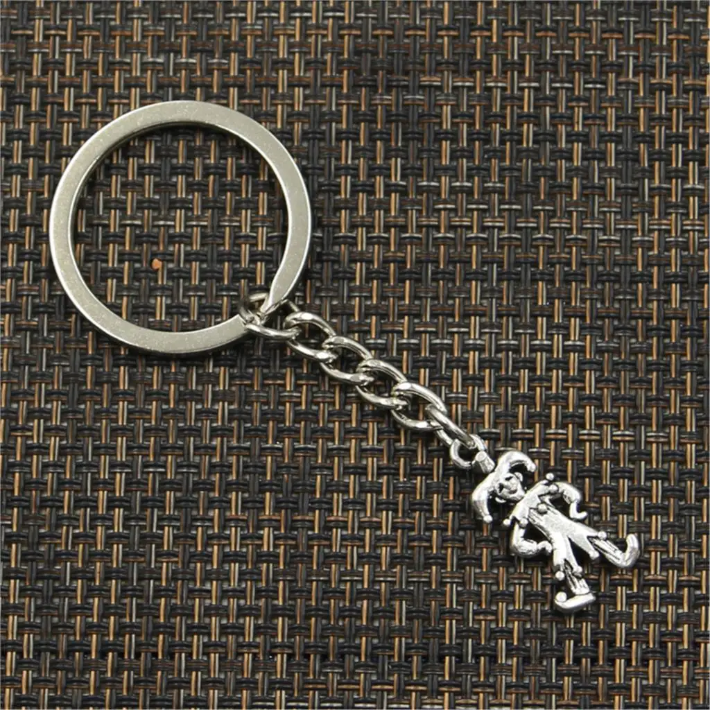 Moda Clown Joker Jester 25x12mm wisiorek 30mm brelok do kluczy brąz kolor srebrny mężczyźni prezent samochodowy pamiątki brelok Dropshipping — zdjęcie 5