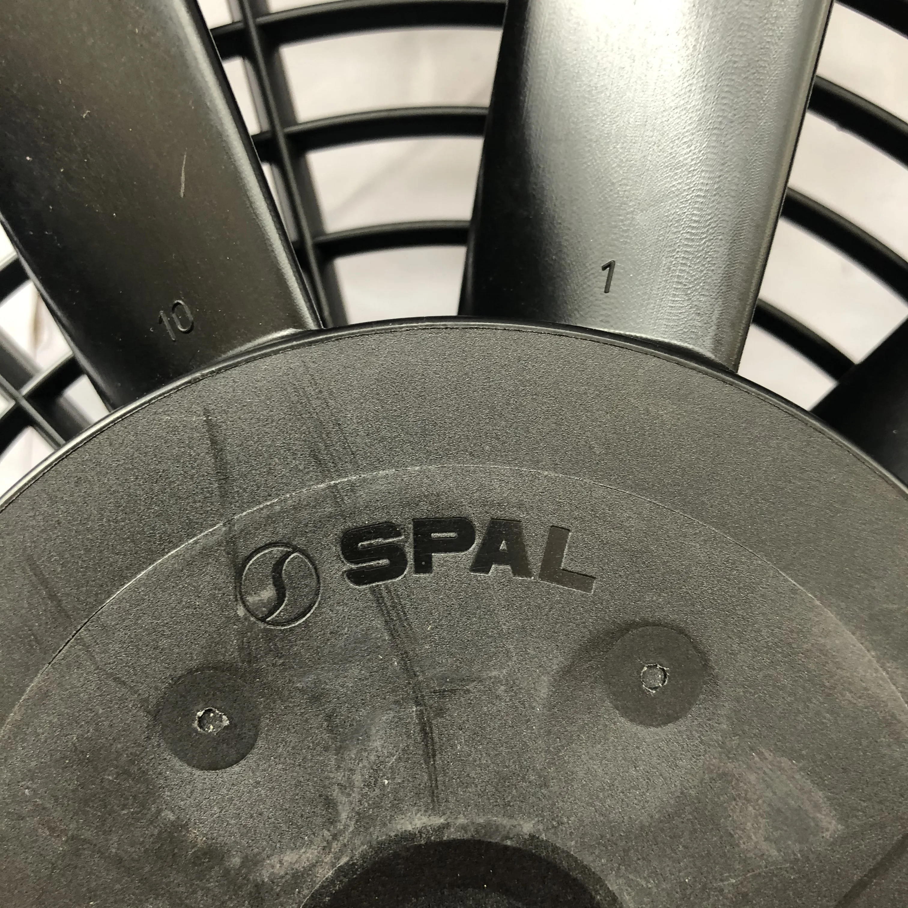 Ventilador condensador axial VA18-BP70/LL-86A de 24v e 16 polegadas para serviços pesados e ônibus