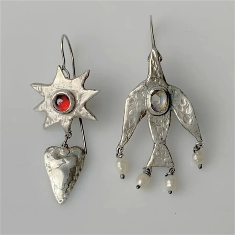 Vintage Inlaid White Red CZ Dangle Sun Flying Bird Women's Earrings Trendy Silver Color Hand Carving Daily Wear Party Jewelry
