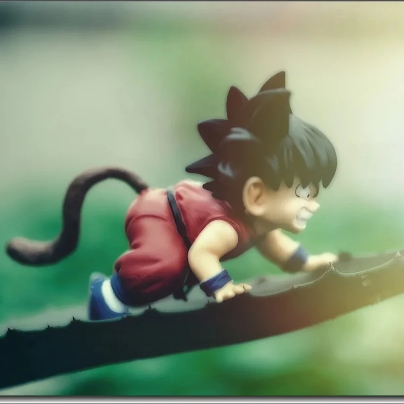 Bandai Dragon Ball figurines d'action Son Goku le numéro du monde un Association d'arts martiaux modèle de voiture ornement décoration de bureau